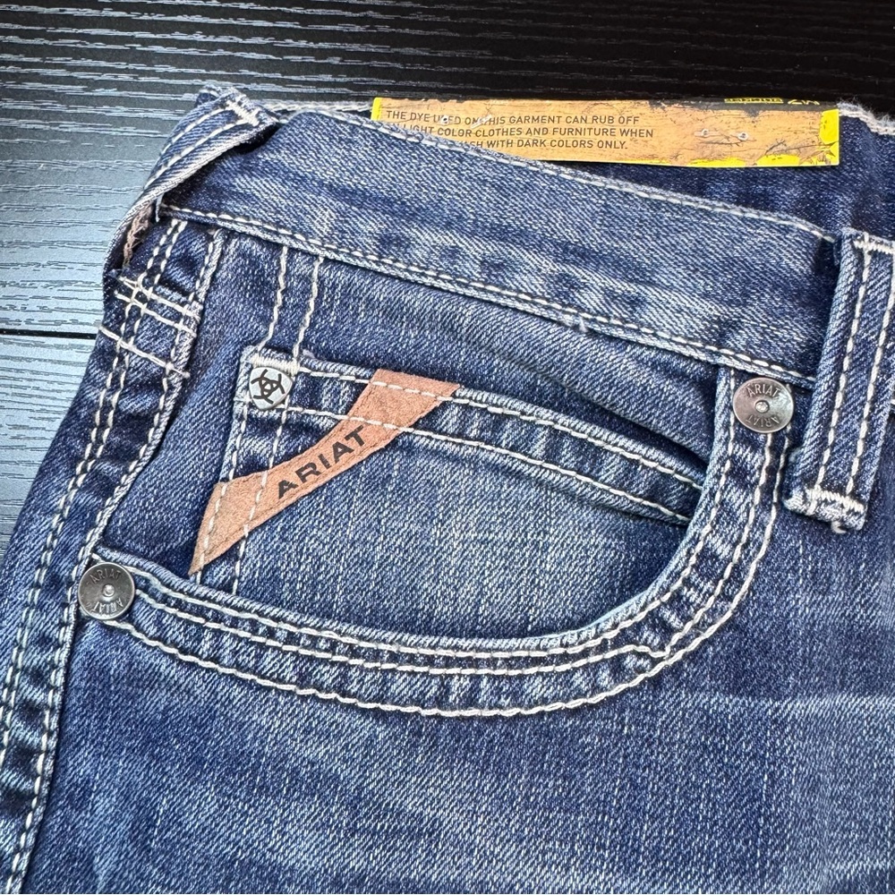 Ariat Men's Light Blue Bootcut Jeans - Picture 14 of 14